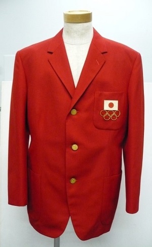 東京オリンピック日本代表選手用公式ブレザー