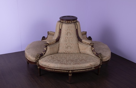 東宮御所 彩鸞の間 花台付円椅子