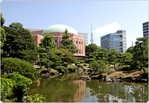 Kyu-Yasuda Teien (Former Yasuda Garden)